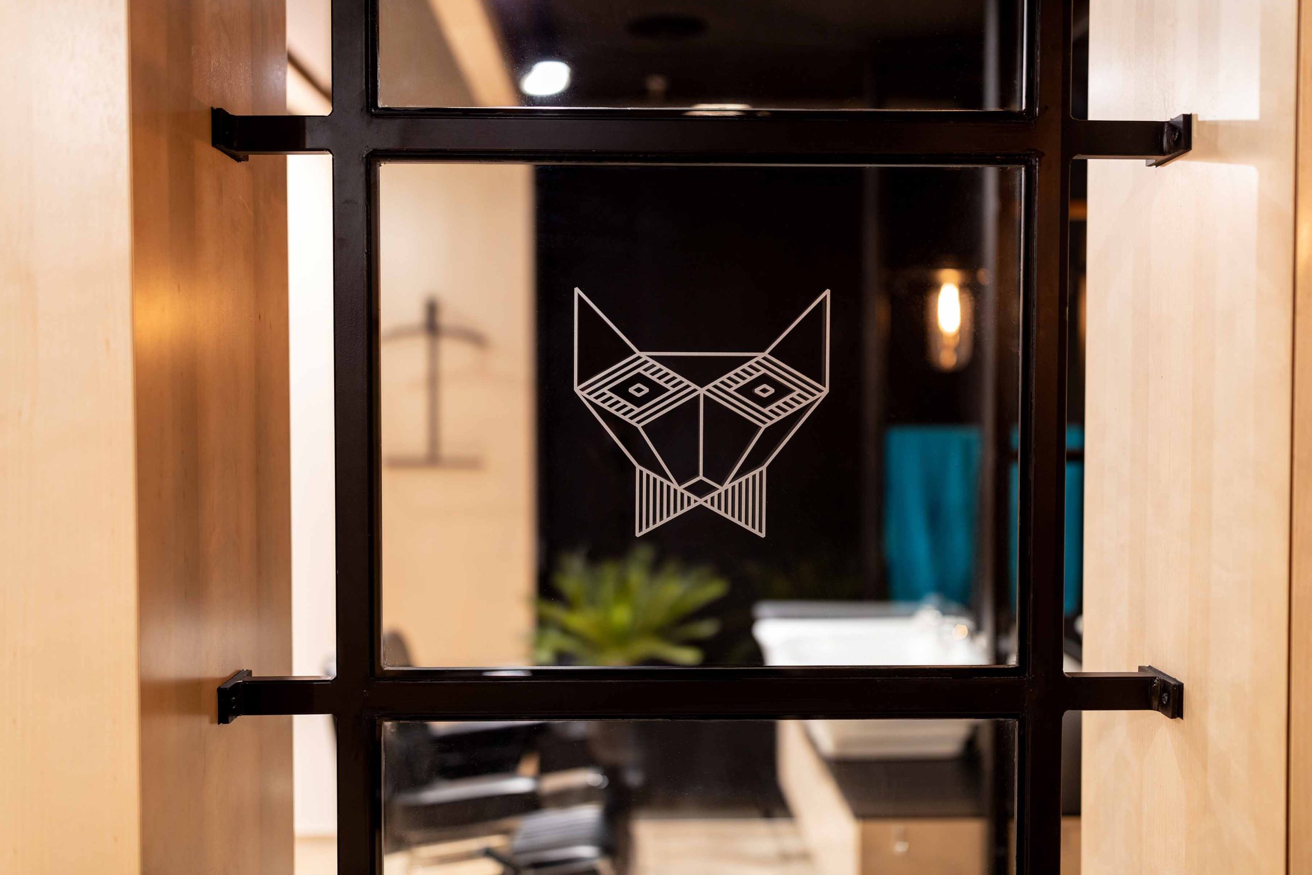 MRFOX_AZTOWER_RETAILOKO_04