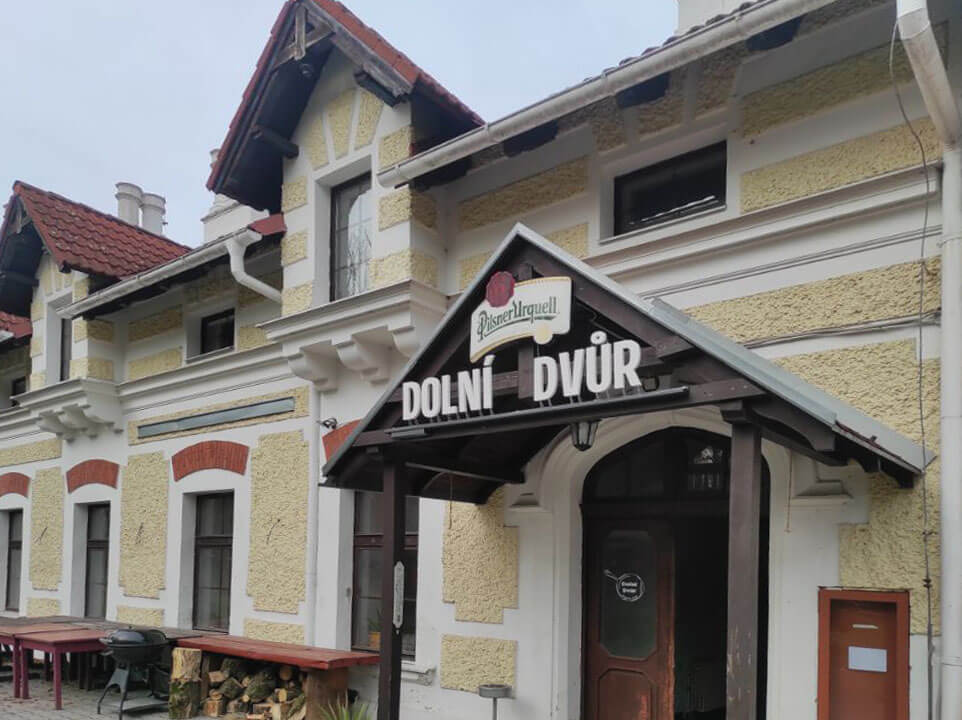 DOLNI_DVUR_PO-kopie DOLNI_DVUR_PO-kopie
